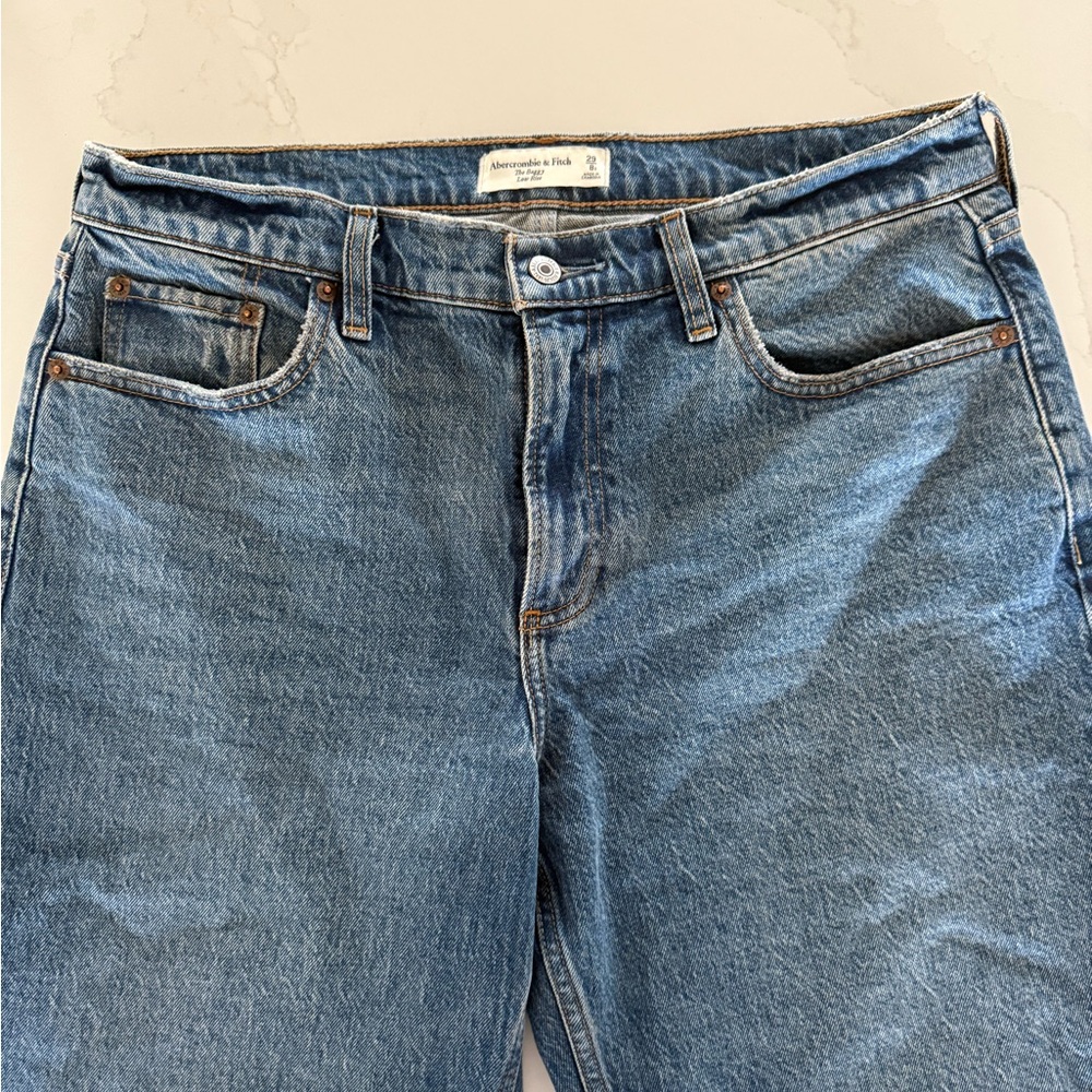 Abercrombie Baggy Low Rise Size 29/8S - Picture 3 of 6
